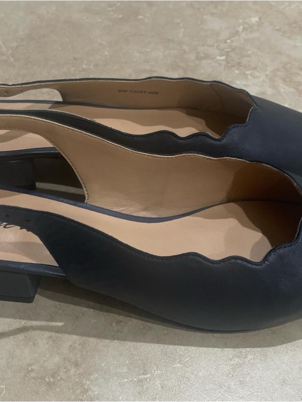 Trotters Navy Scalloped Slingback Flats